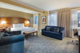Room 302 Detail