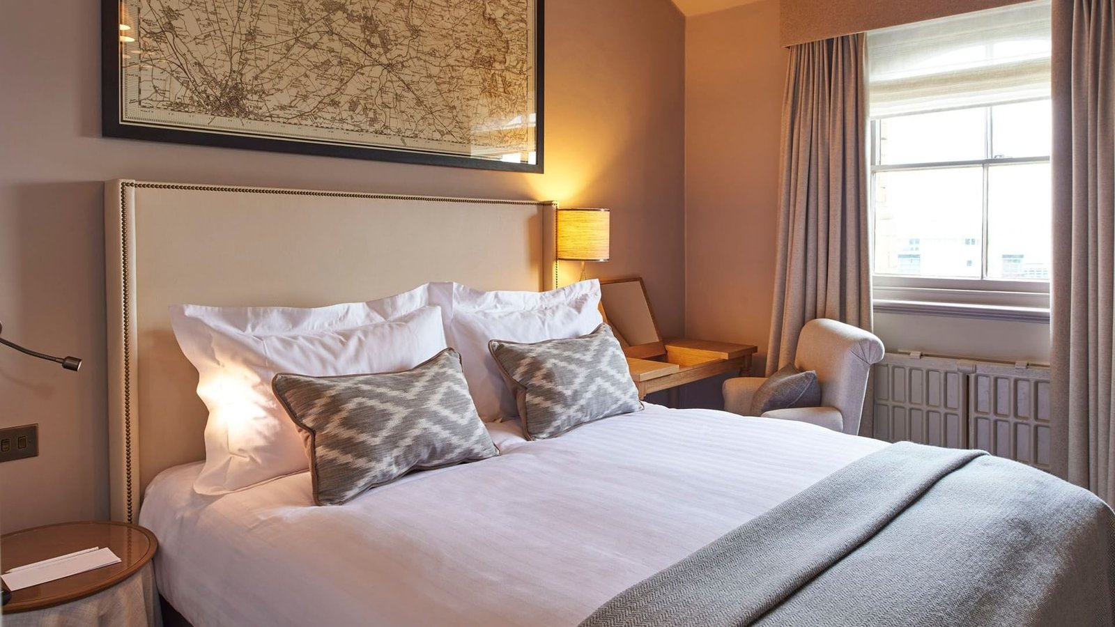 Room 102 Detail